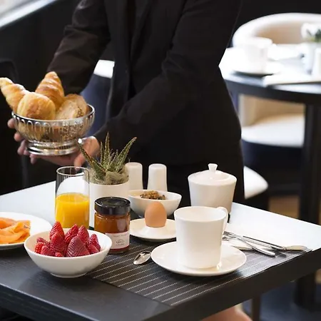 Boutique Des Xv 4*
