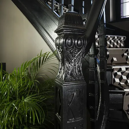 Boutique Des Xv