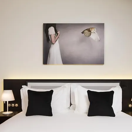 Boutique Des Xv מלון 4*