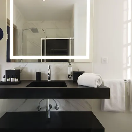 Boutique Des Xv 4*
